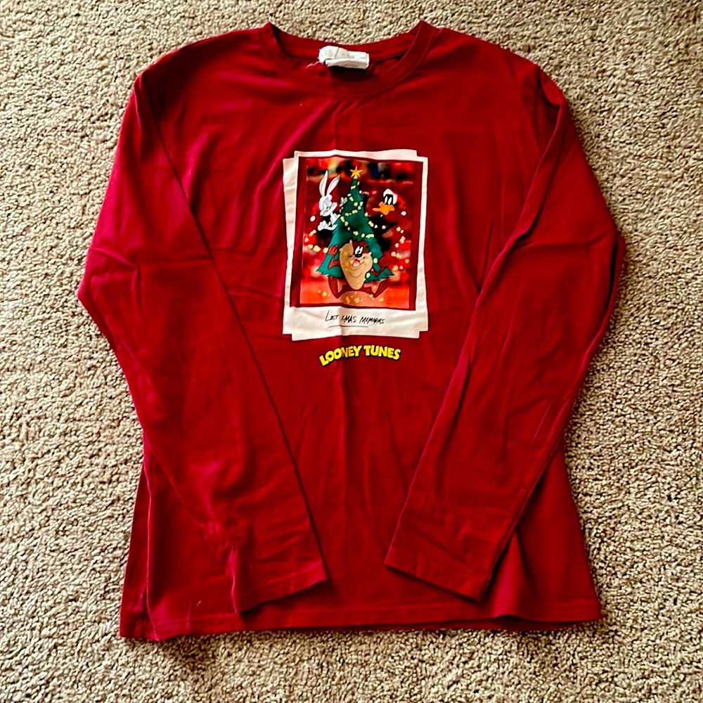 Looney tunes, Christmas long-sleeve shirt. Zara kids, size 11-12.